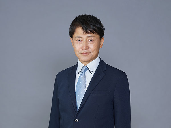 代表取締役社長　棈松　一康